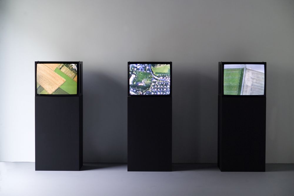 02_David_Lamelas_2007_Ausstellungsansicht_KunstHalle_SanktGallen