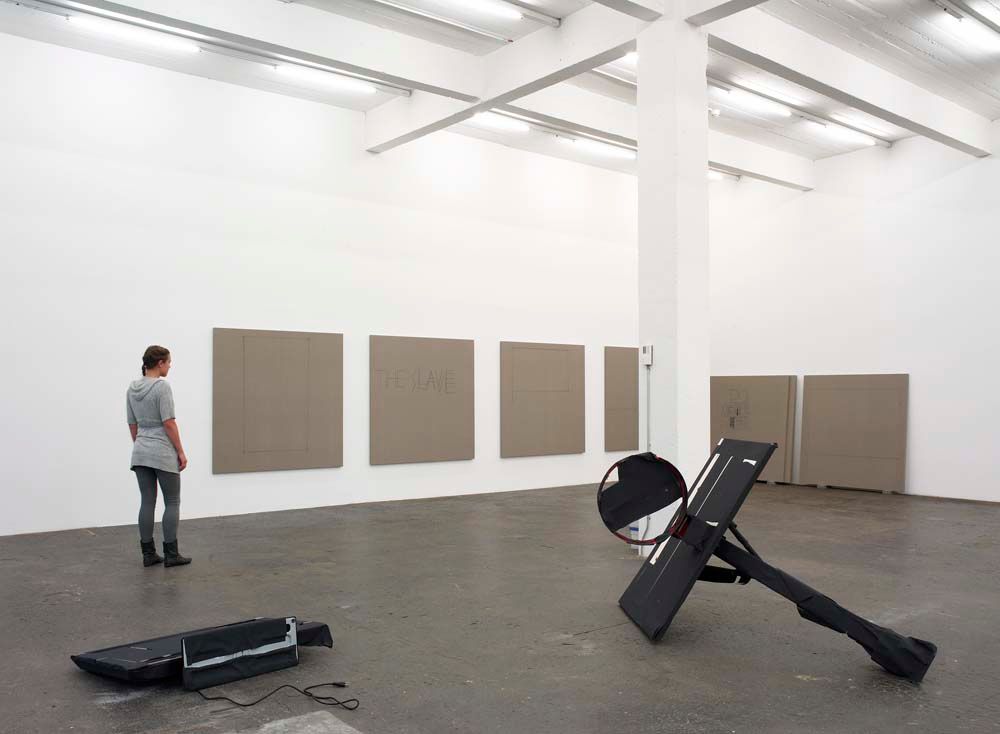 02_Matias_Faldbakken_2009_Ausstellungsansicht_KunstHalle_SanktGallen