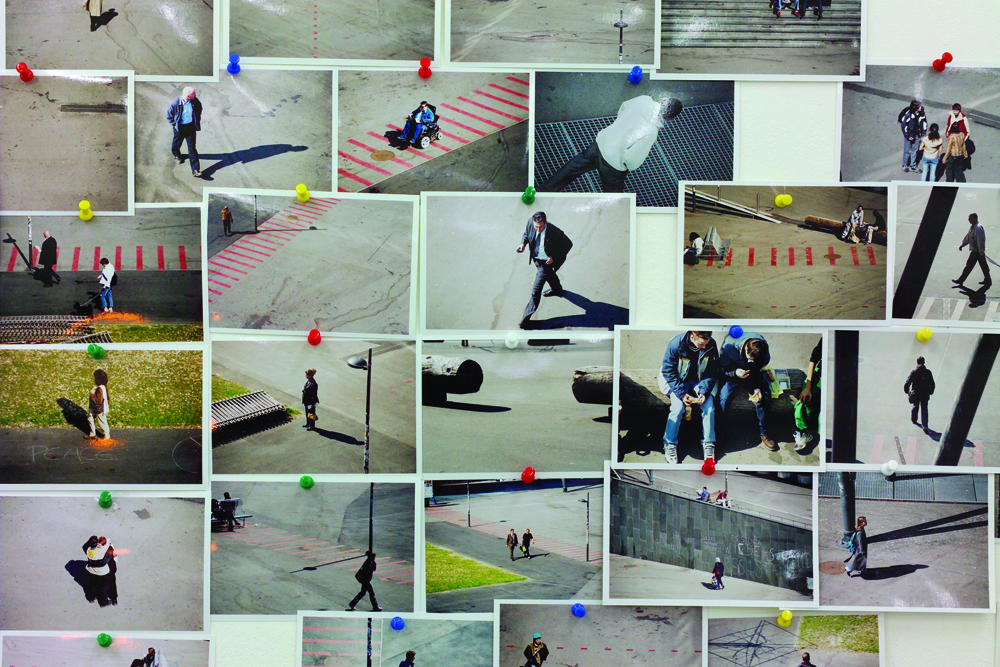 01_Heimspiel_2003_Ausstellungsansicht_KunstHalle_SanktGallen