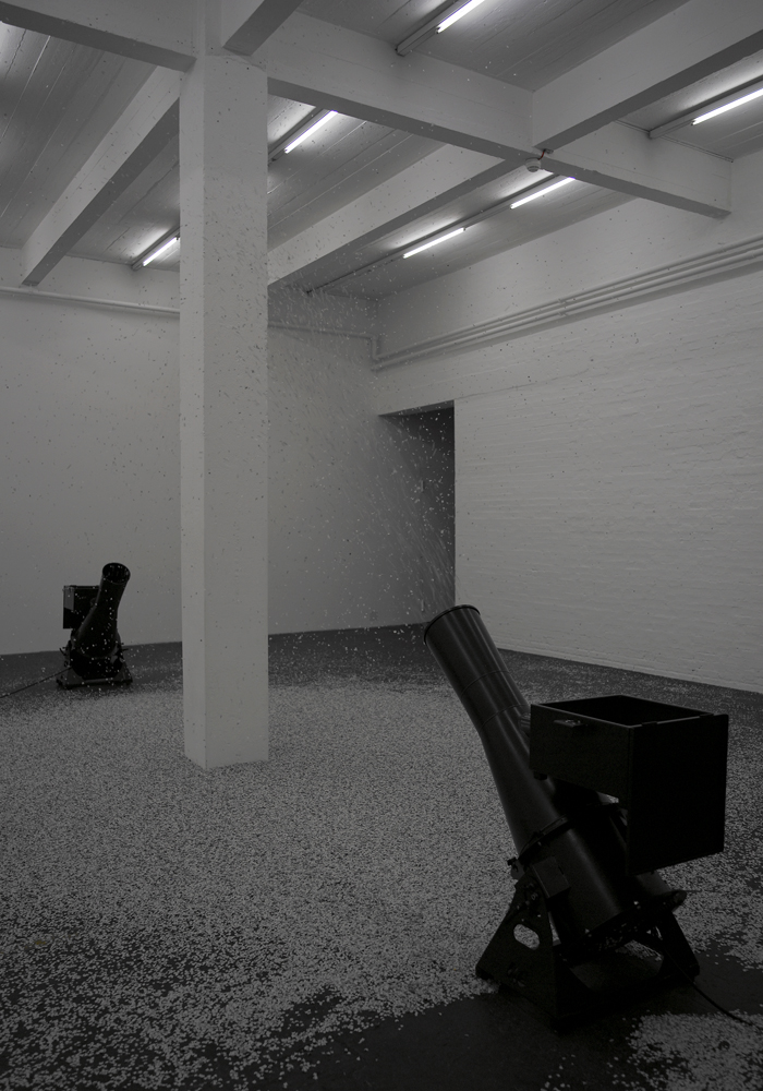 02_Loris_Greaud_2008_Ausstellungsansicht_KunstHalle_SanktGallen